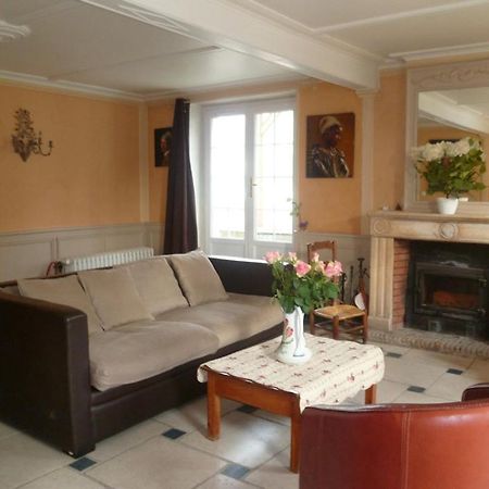 La Tonnelle Fleurie Chambres D'Hotes Sainte-Soulle Luaran gambar