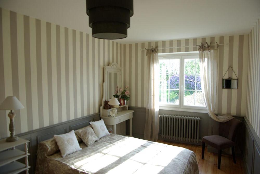 La Tonnelle Fleurie Chambres D'Hotes Sainte-Soulle Luaran gambar